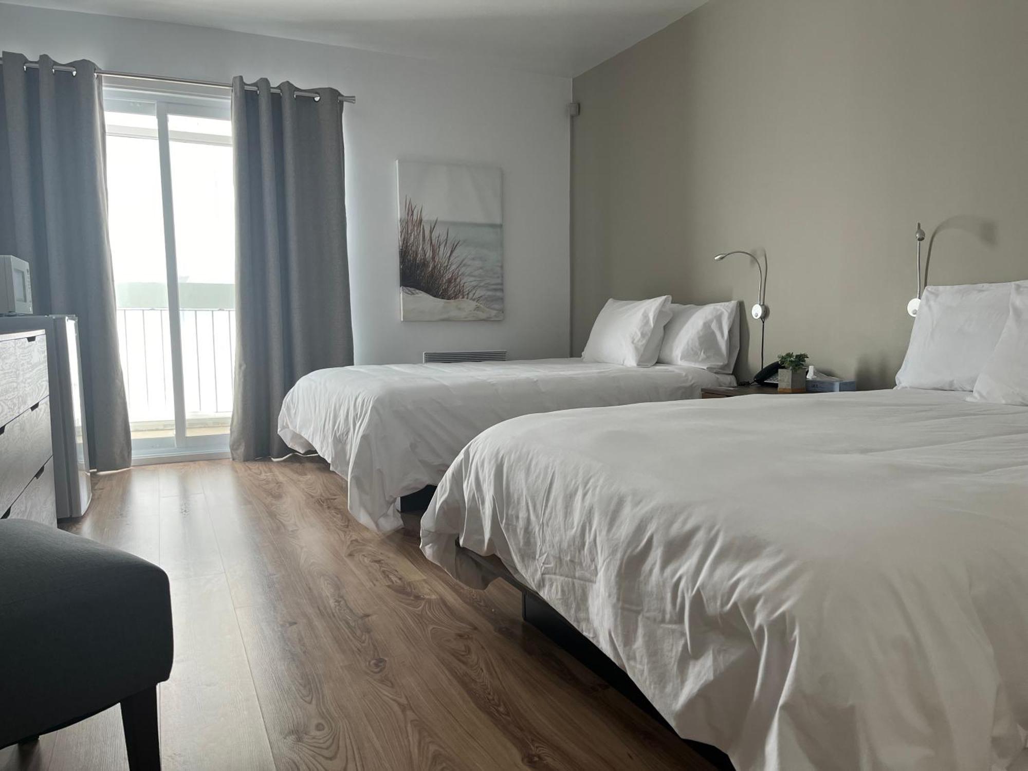 Hotel Normandie Римуски Экстерьер фото